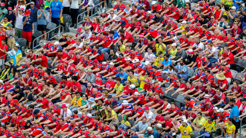 “Viking thức tỉnh” tại World Cup 2026 viking row trend