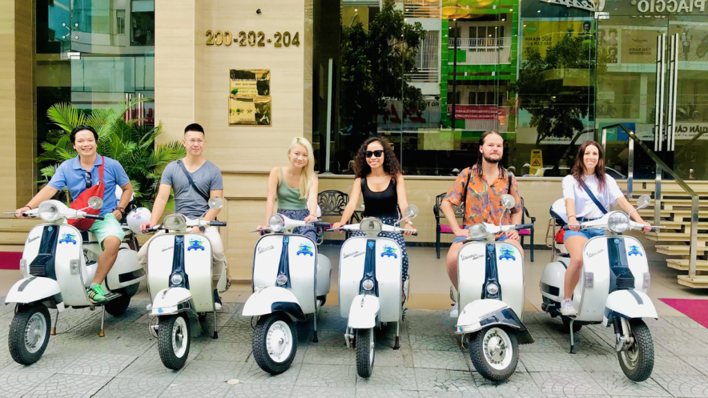 Đánh giá (Review) quán cà phê ẩn mình giữa lòng phố cổ Hội An vespa tour